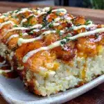 croustillant sushi bake au saumon épicé - featured image